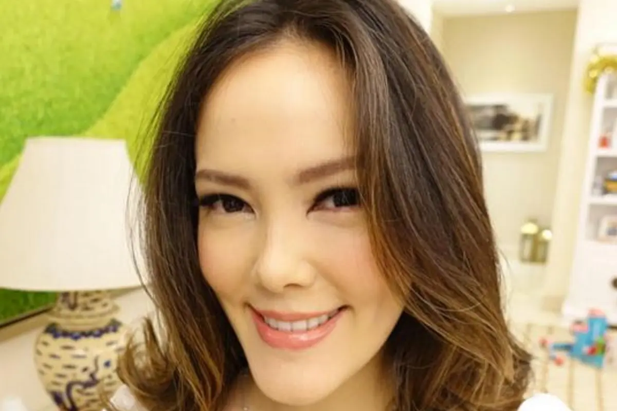 [Bintang] Cathy Sharon