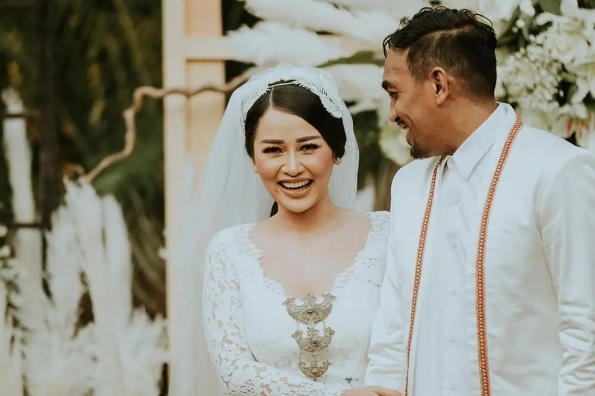 Glenn Fredly dan Mutia Ayu