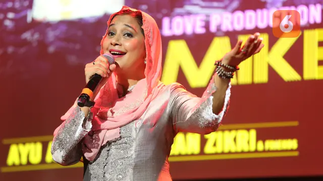 [Bintang] Ayu Azhari