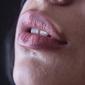 Beragam cara ampuh untuk menghilangkan komedo membandel di pinggir bibir./ Photo by engin akyurt on Unsplash