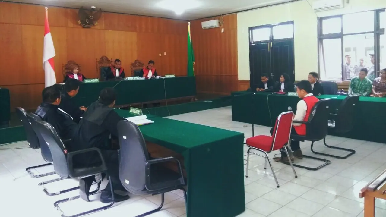 Gema Takbir Iringi Vonis 2 Tahun Mahasiswa Penista Agama