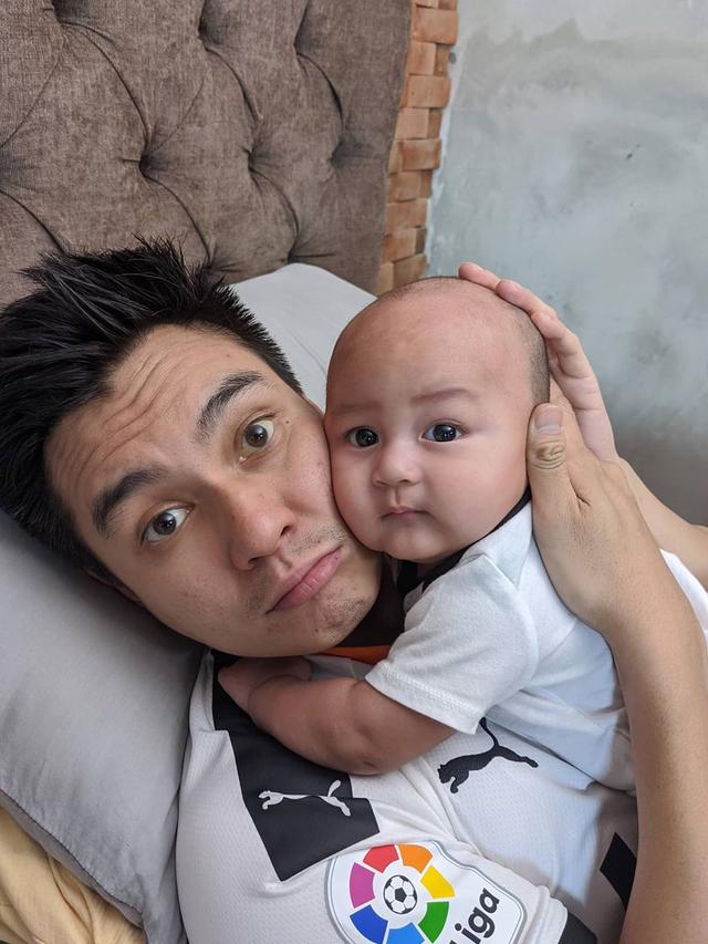 Menggemasakan, Ini 6 Gaya Terbaru Kiano Tiger Wong Anak Baim Wong Berambut Botak
