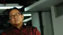 Di ruang redaksi Liputan6.com, Kamis (8/5/2014), Subronto Laras mengatakan untuk menciptakan sebuah mobil nasional diperlukan penguasaan teknologi. (Liputan6.com/Helmi Fithriansyah)  