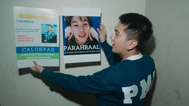 Potret Iqbaal Ramadhan di Promo Film Perayaan Mati Rasa