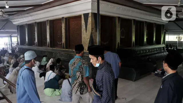 Tradisi Ziarah di Makam Sunan Kalijaga