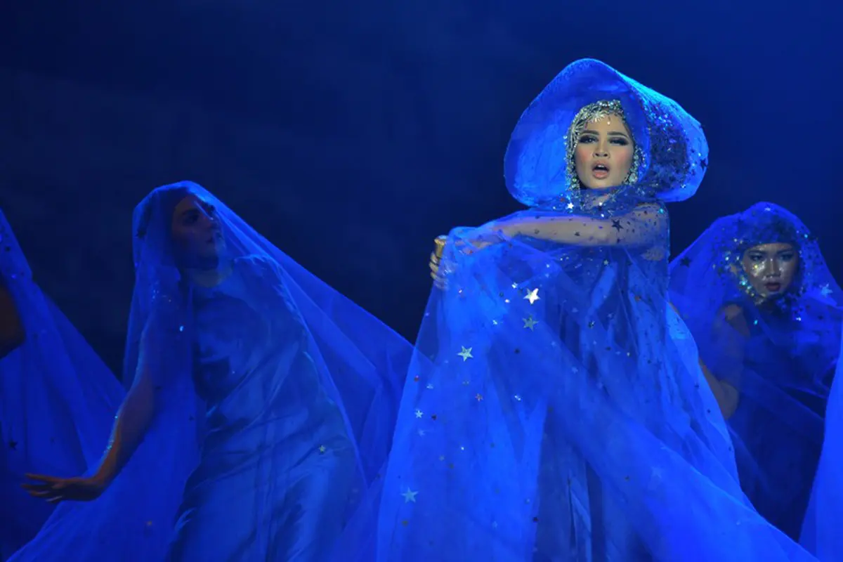 Konser Metamorfosa Andien