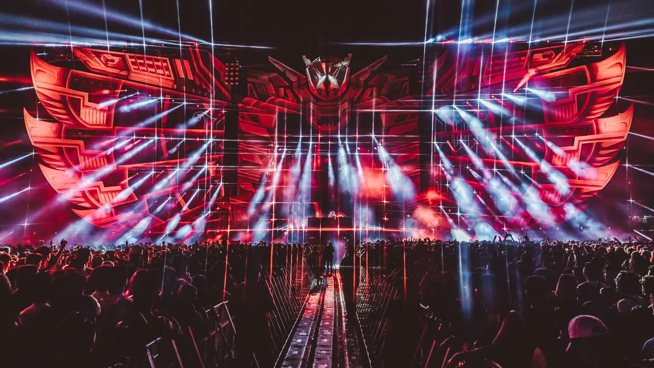 Djakarta Warehouse Project 2023. (ist)