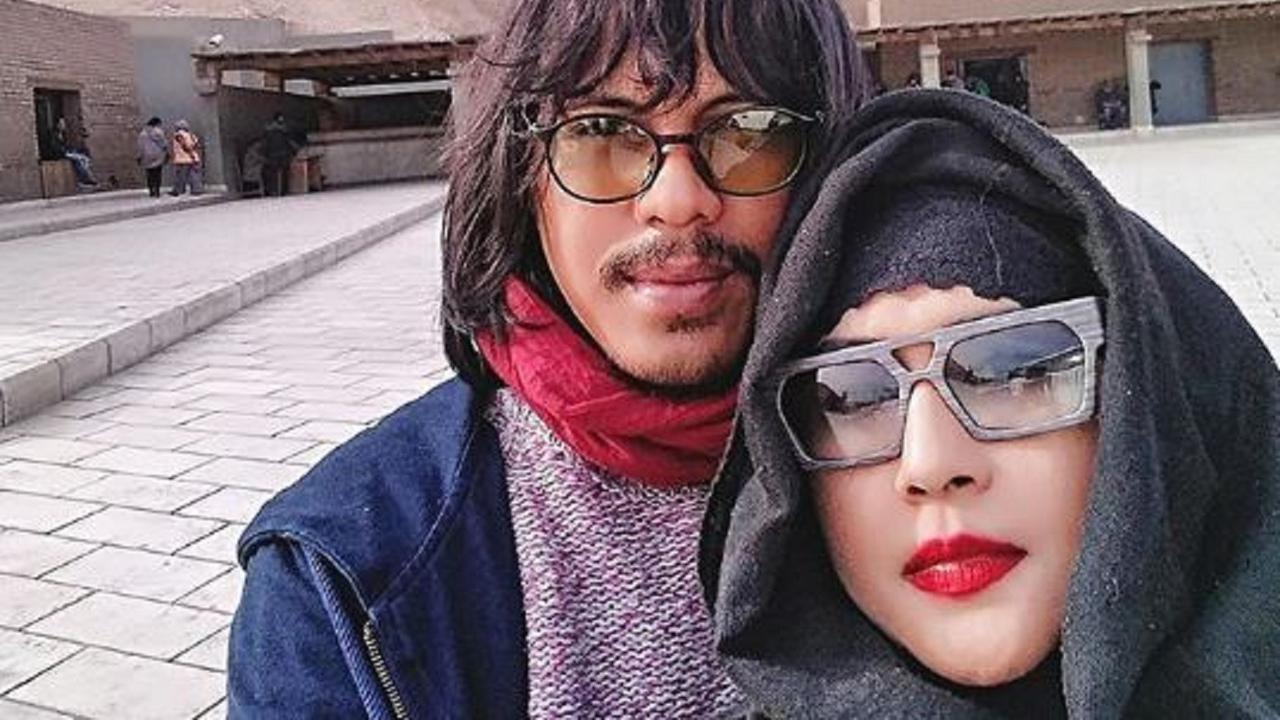 [Bintang] Mayky Wongkar dan Ria Irawan
