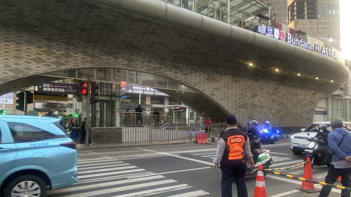 Melihat Lebih Dekat Pelican Crossing Bundaran HI Usai Viral Cekcok Satpam vs Sopir Alphard