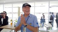 Ketua Umum PSSI, Iwan Bule saat hadir langsung menyaksikan MotoGP Mandalika, hari Minggu (20/03/2022). (Hendry Wibowo/Bola.com)