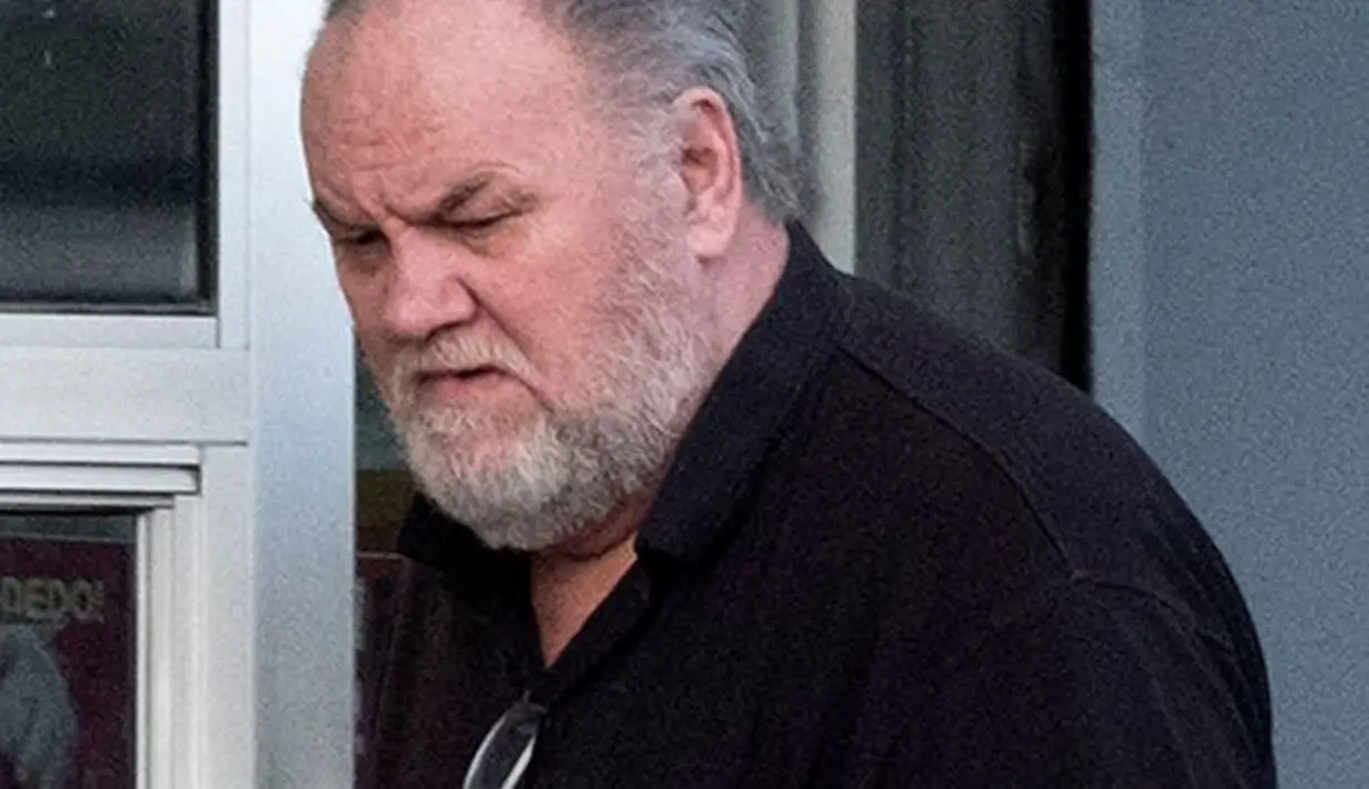 Thomas Markle sendiri   melakukan dua kali wawancara   berbayar dengan media massa. (mirror.co.uk)