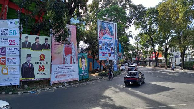 Satpol PP Kota Malang Ragu-ragu Mau Tertibkan Baliho Capres 2024