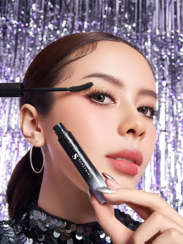 Somethinc Rilis Maskara Terbaru, Bikin Bulu Mata Panjang dan Lentik Hitungan Detik 