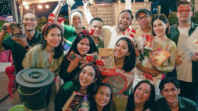 5 Potret Gisella Anastasia dan Naysila Mirdad Hadiri Dinner Natal 2022 ...