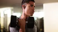 ROC Sport Freedom wireless on-ear (Sumber : engadget.com)