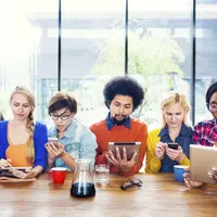 Tidak usah khawatir kalau setelah lulus kuliah belum dapat pekerjaan. Karena kamu masih bisa melakukan banyak hal yang bermanfaat.