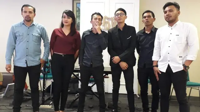 6 Potret Destia Astinatri, Mantan Istri Kedua Daus Mini yang Bikin Pangling