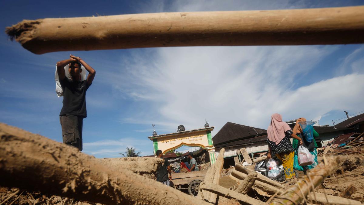Sosiolog IPB Sebut Ada Potensi 'Bahaya Sosial' Usai Banjir Sumatra