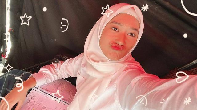 Tampil Beda, Ini 7 Potret Amanda Caesa Saat Berhijab yang Tuai Pujian