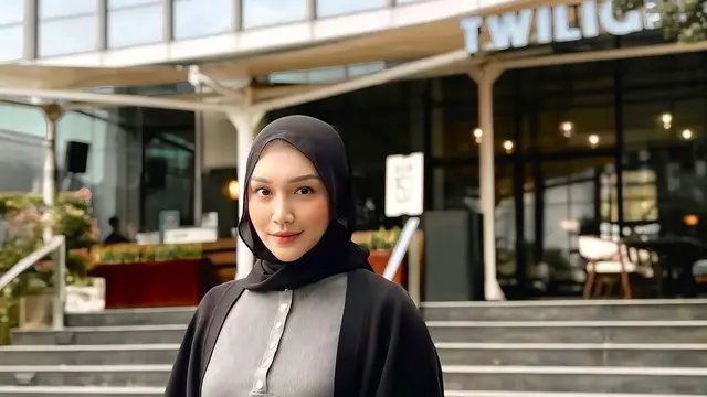 Inspirasi Hijab Melody Prima. (instagram.com/melodyprima)