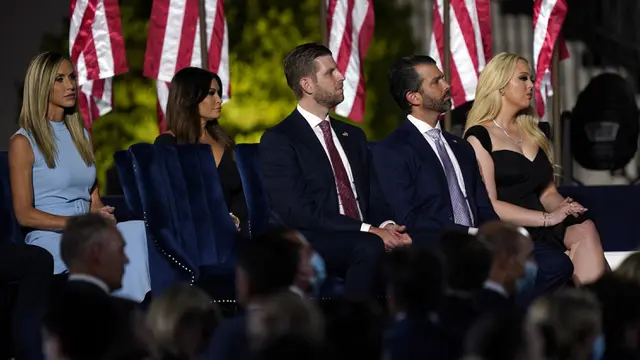 FOTO: Donald Trump Sampaikan Pidato di Konvensi Nasional Partai Republik