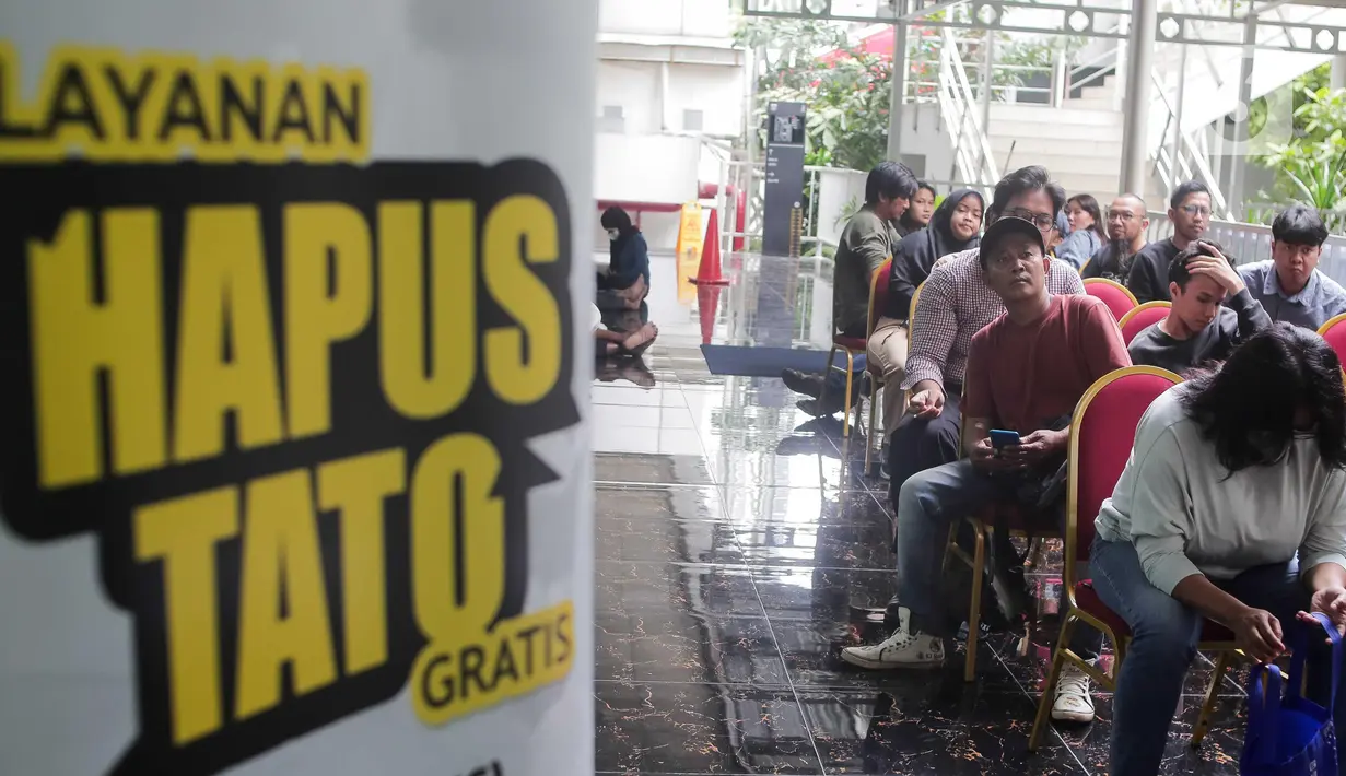 Badan Amil Zakat Nasional DKI Jakarta pada 10-21 Maret 2025 mengadakan layanan penghapusan tato gratis saat Ramadan 1446 Hijriah. (LIputan6.com/Herman Zakharia)