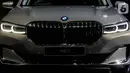 Tampilan depan The New BMW 730Li M Sport dalam peluncuran BMW Seri 7 Long Wheelbase di Jakarta, Kamis (10/10/2019). BMW Group Indonesia meluncurkan BMW Seri 7 Long Wheelbase terbaru yang ditawarkan dalam dua variasi. (Liputan6.com/Faizal Fanani)
