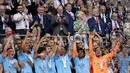 The Citizens menjuarai Piala FA setelah menang 2-1 atas rival sekota Manchester United pada laga final di Stadion Wembley pada Sabtu (3/6/2023) malam WIB. (AP Photo/Jon Super)