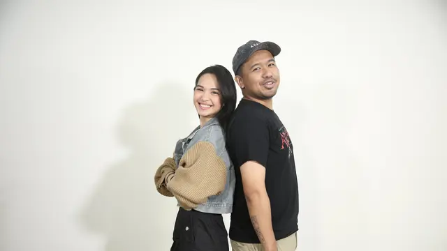 Joshua Suherman dan Sarah Beatrix