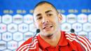 Striker Prancis, Karim Benzema, dalam konferensi pers jelang laga persahabatan melawan Turki di Gerland Stadium, Lyon, 4 Juni 2009. AFP PHOTO / FRANCK FIFE 