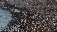 Butuh Suasana Tenang? Jangan Kunjungi 6 Pantai Ini