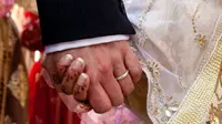 Pengantin Pria Masak di Pesta Pernikahan Sendiri, Alasannya Bikin Senyum-Senyum