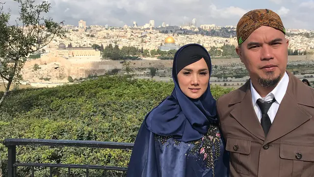 [Bintang] Mulan Jameela