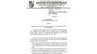 Surat edaran Pemerintah Kota Pekanbaru soal himbauan vaksinasi anak 6-11 tahun dan hanya boleh belajar daring bagi yang belum vaksin. (Liputan6.com/M Syukur)
