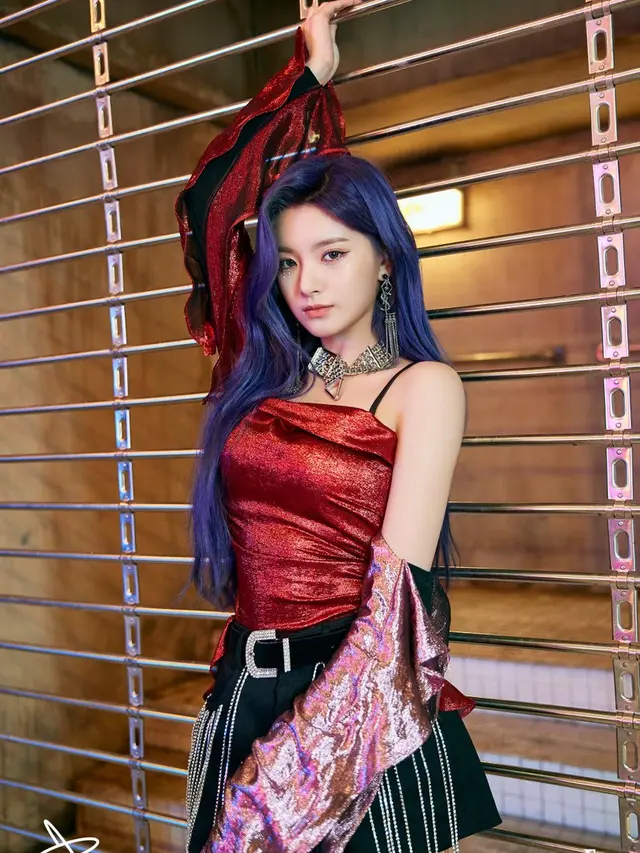 Yiran Everglow. (Yuehua Entertainment via Soompi)