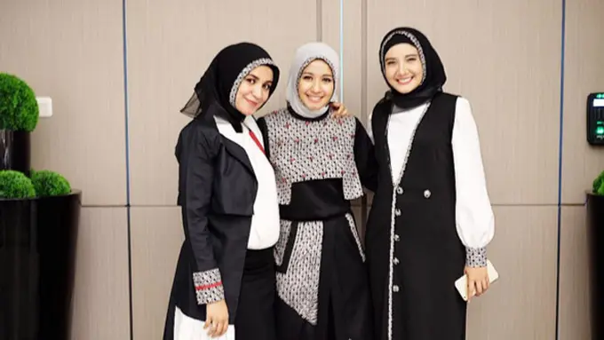 [Bintang] Shireen Sungkar - Zaskia Sungkar - Laudya Cynthia Bella