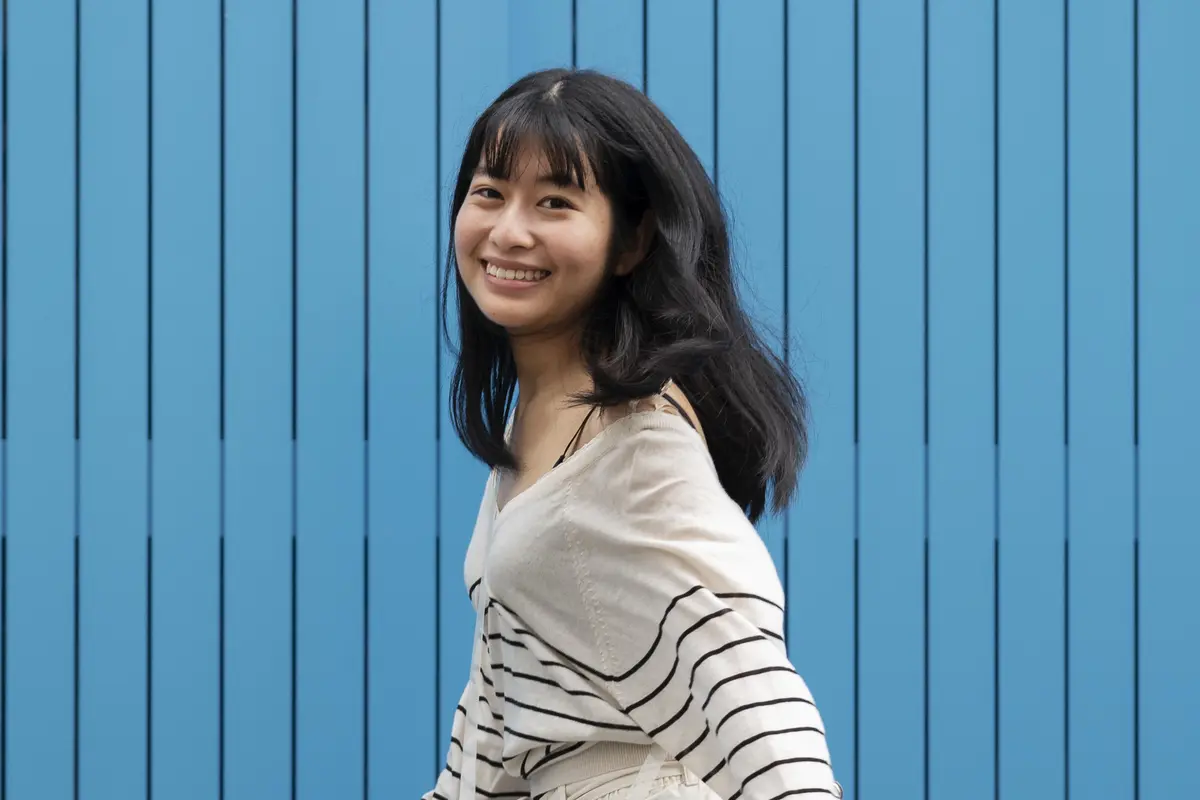wanita agustus tawa