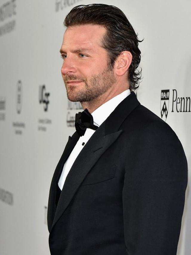 [Bintang] Bradley Cooper dan Irina Shayk