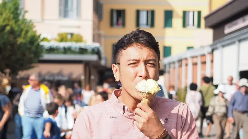 Main Pokemon Go, Dimas Anggara Rela Jalan Kaki 6 Km di Italia