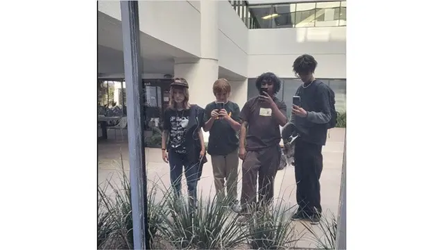 Ultah ke-15, Ini 6 Potret Armand Anak Farah Quinn dengan Gaya Rambut Emo