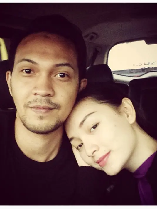 Dari beberapa foto di akun mendia sosialnya, keduanya menjalin hubungan sangat intim. (Instagram/Arief_fitriansah)