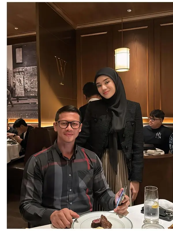 Potret Clara Shinta dan suami yang kini dikabarkan pisah rumah usai 2 bulan menikah. [IG: @i_am_lxa]
