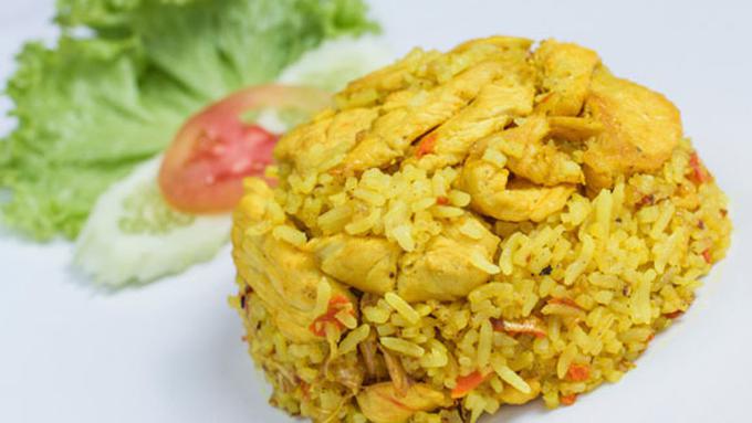  Resep  Nasi  Goreng  Ayam Bumbu Kari Lifestyle Fimela com