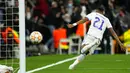 Pemain Real Madrid Rodrygo melakukan selebrasi usai mencetak gol ke gawang Chelsea pada pertandingan leg kedua perempat final Liga Champions di Stadion Santiago Bernabeu, Madrid, Spanyol, 12 April 2022. Real Madrid kalah 2-3. (AP Photo/Manu Fernandez)