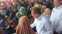Menteri Imipas Beberkan Kesulitan Tangkap Riza Chalid di Malaysia