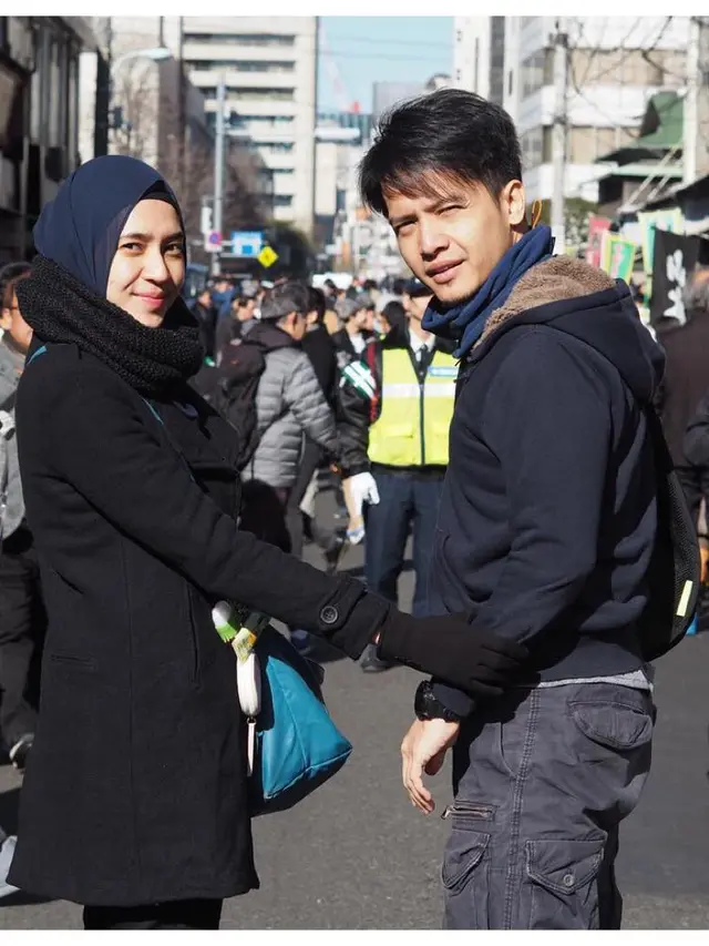 [Bintang] Dimas Seto dan Dhini Aminarti