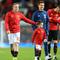 Striker Manchester United, Wayne Rooney (kiri) dan putranya, Kai. (Daily Mail). 