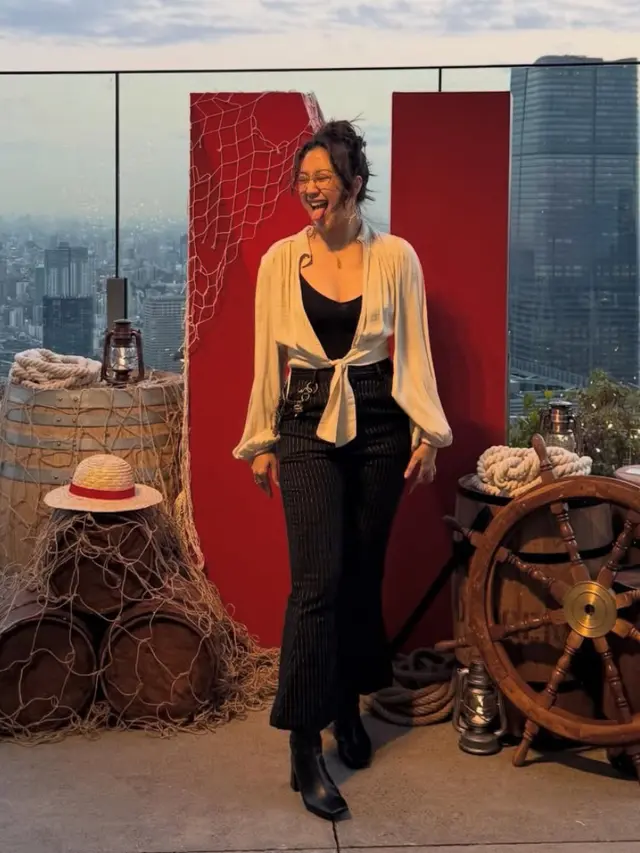 Sherina Munaf Hadir di Acara One Piece di Jepang look ke dua. [@sherinamunaf]