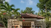 10 Inspirasi Desain Rumah Sederhana Tapi Mewah Tanpa Pagar, Tampil Modern dan Hangat