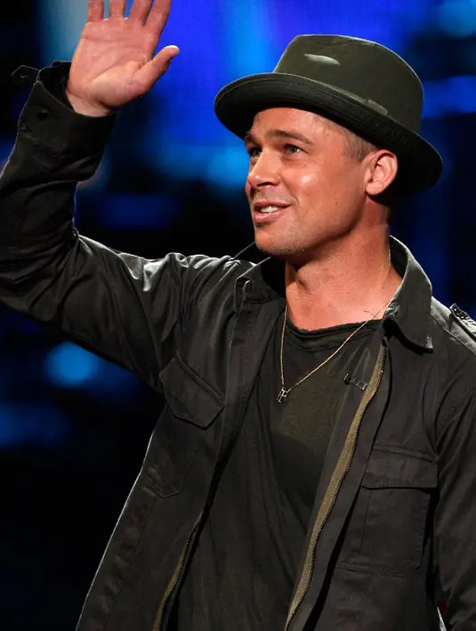 “Ada sedikit kemajuan dari Brad mendekati akhir perceraian ini. Brad sudah cukup, dan siap untuk mengatur kehidupannya kembali,” ungkap seorang sumber. (AFP/Kevin Winter)